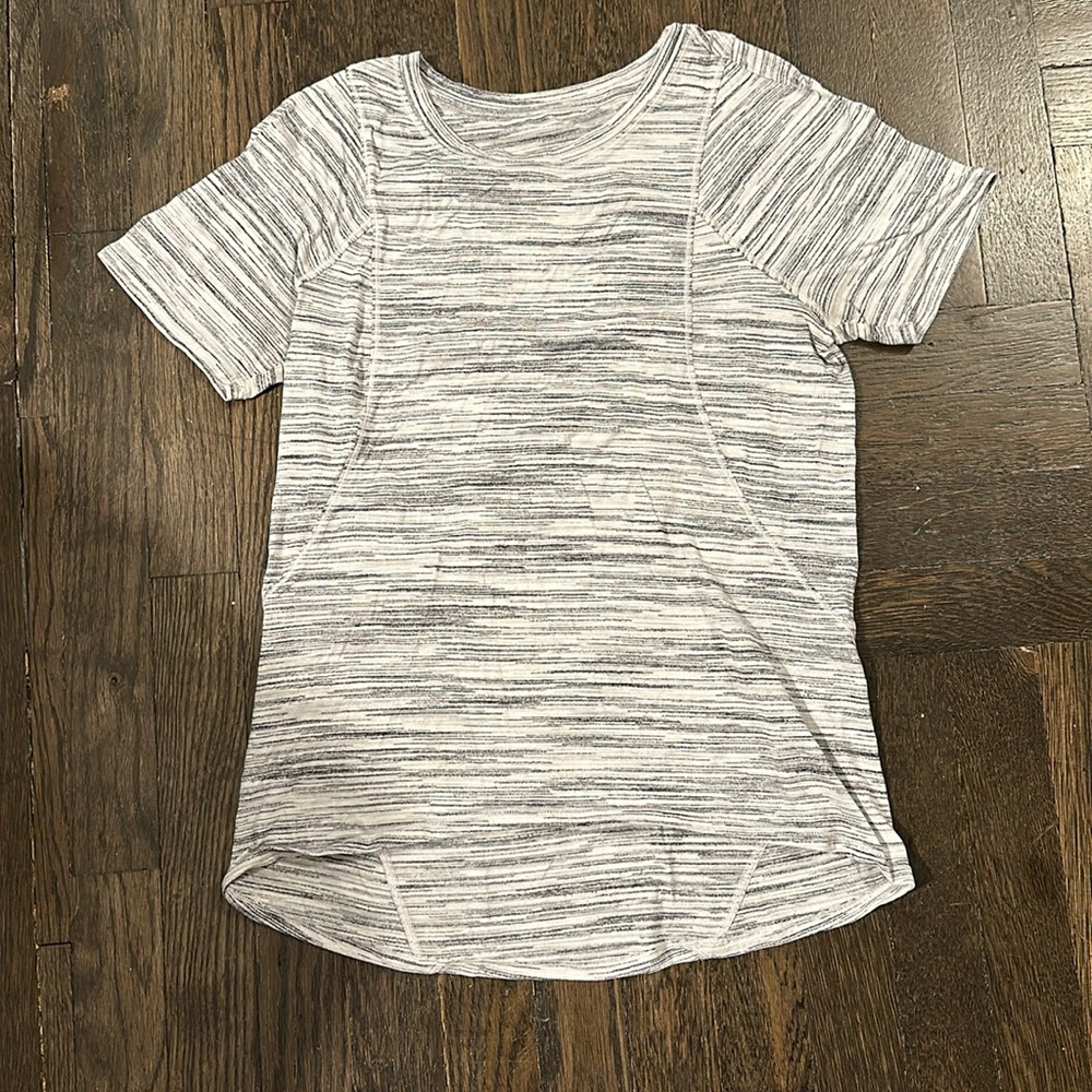lululemon White and Grey Stripe Short Sleeve Tee - 4